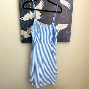 L Old Navy Blue & White Striped Summer Dress